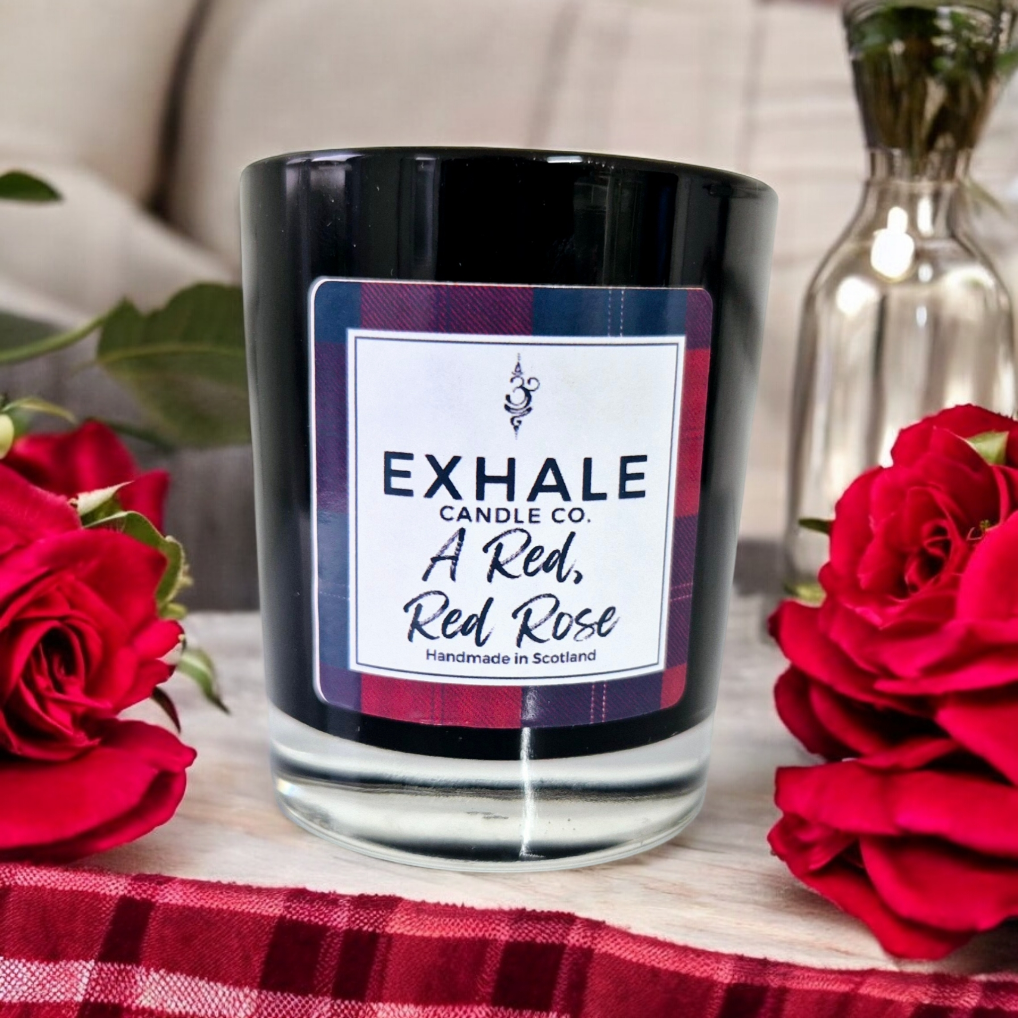 A Red, Red Rose Candle image 4